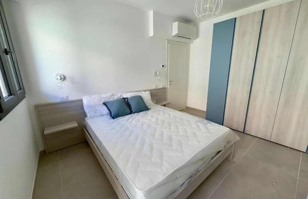 Palms Beach Pesaro Residence-1